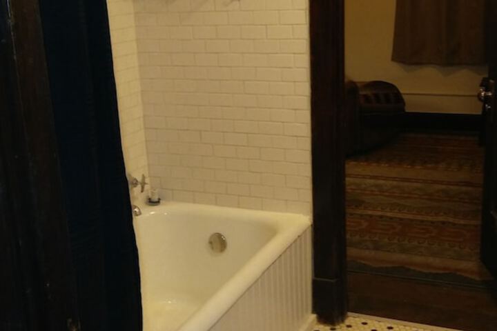 Room 26 of 55