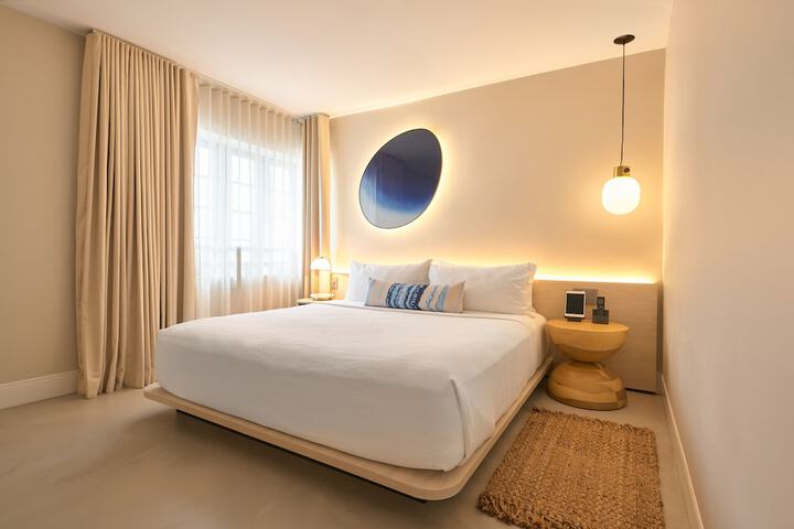 Room 18 of 54