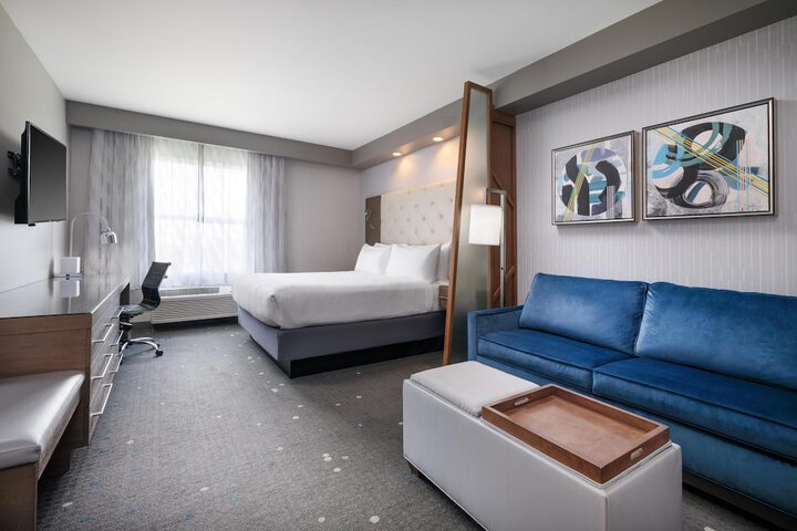 Best Western Premier Hotel at Fishers Landing