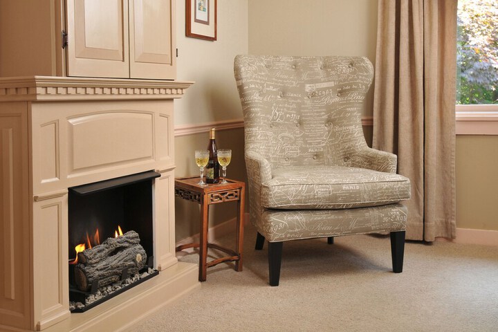 1795 Acorn Inn B & B