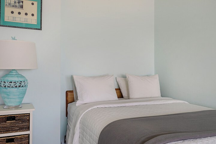 Sea Crest Resort