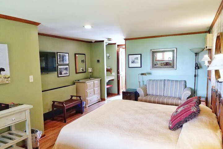 Room 75 of 152
