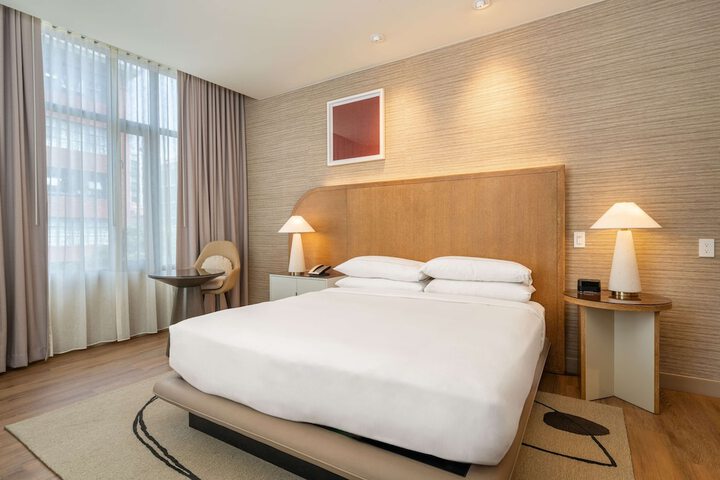 Room 50 of 92