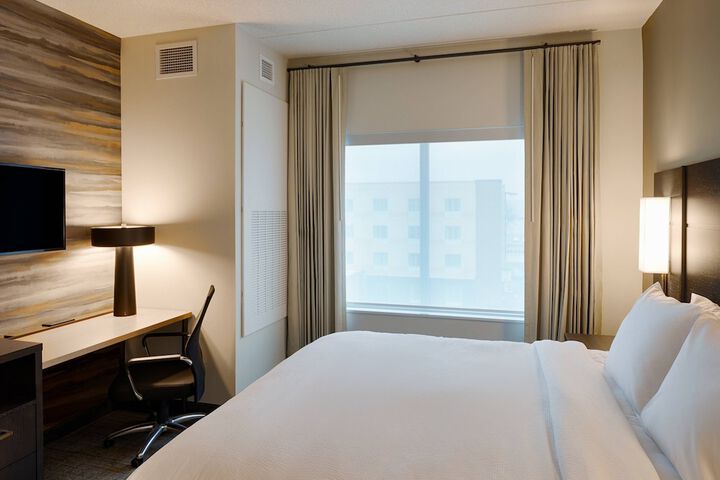 Room 18 of 35
