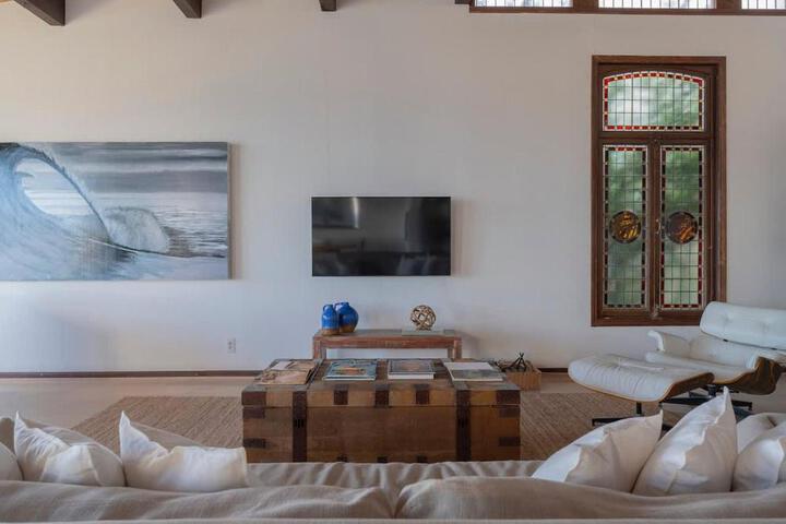 Malibu Villa with Beach Access and Ocean View