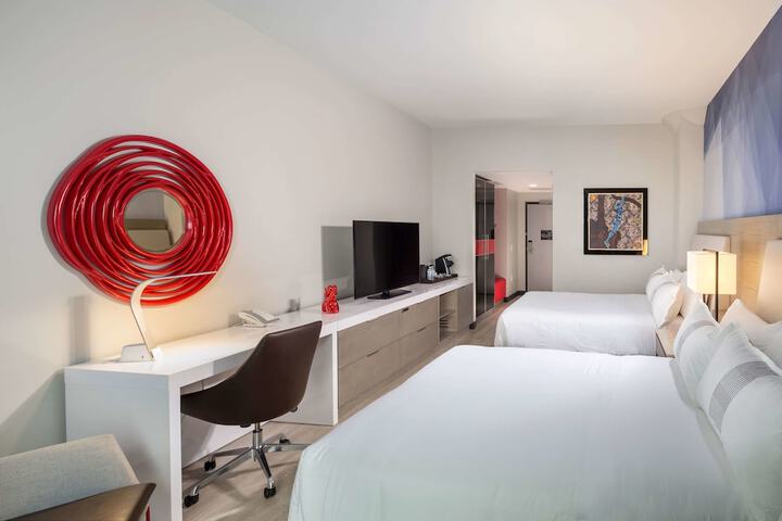 Room 46 of 92
