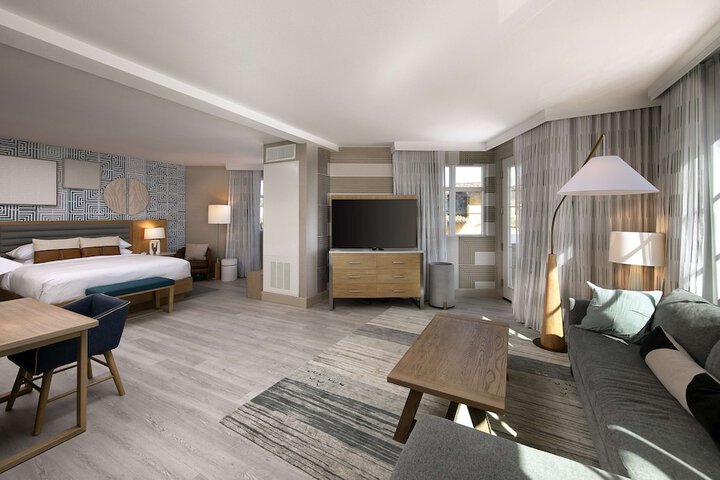 Inn at the Pier Pismo Beach Curio Collection by Hilton