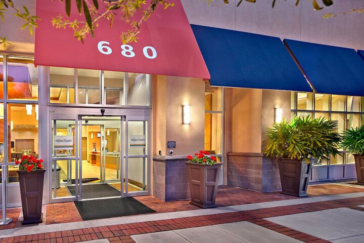 Hotel 4 of 42