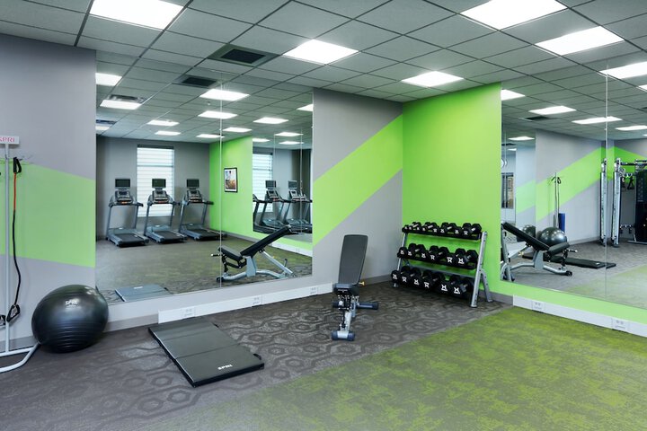 Holiday Inn & Suites Sioux Falls - Airport by IHG