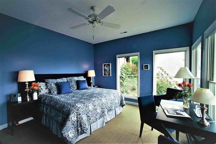 Room 19 of 39