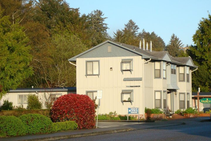 Hotel 7 of 27