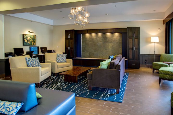 Hotel 4 of 52