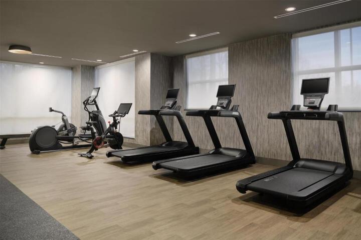 Doubletree by Hilton Greenville Airport