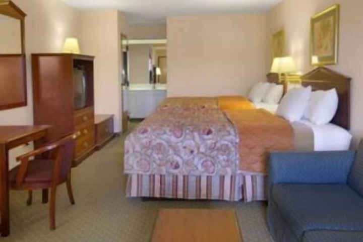 Rodeway Inn Knoxville East