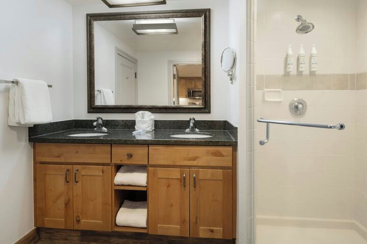 Marriotts Timber Lodge