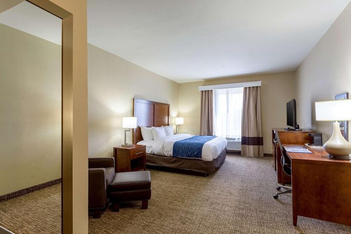 Room 19 of 39