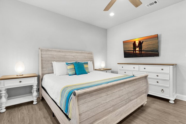 Room 90 of 176