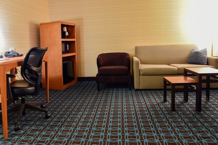 Room 26 of 32