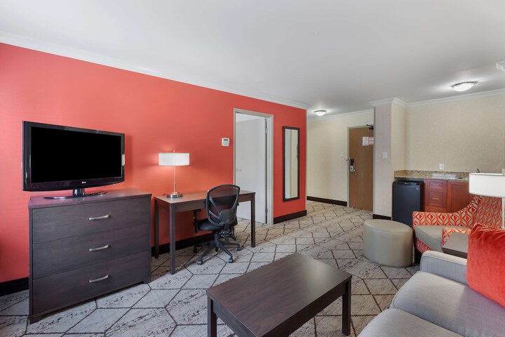 Room 25 of 50