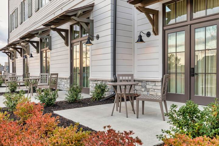 The Inn at Meadowbrook