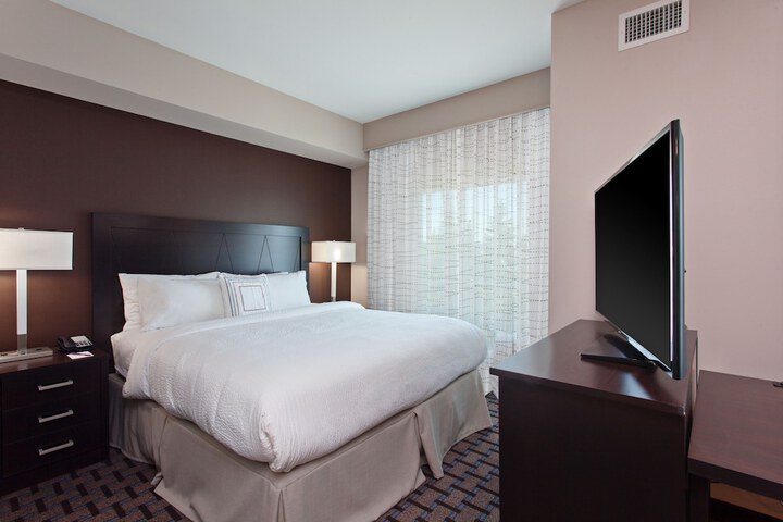 Room 21 of 36