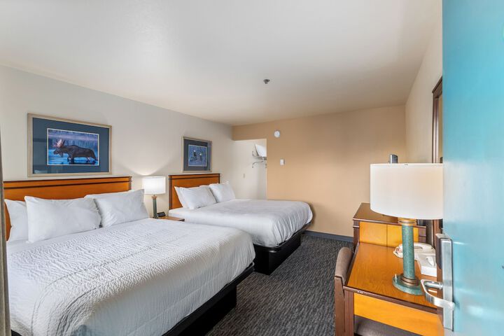 Breeze Inn