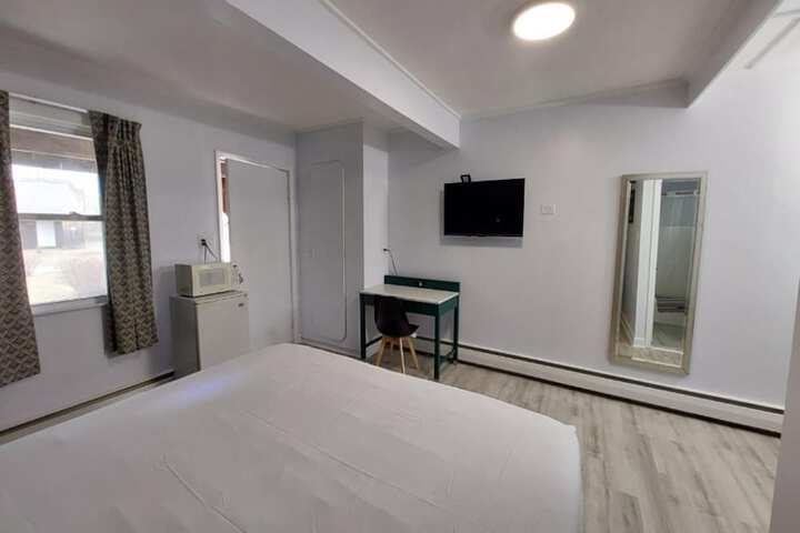 Room 20 of 46