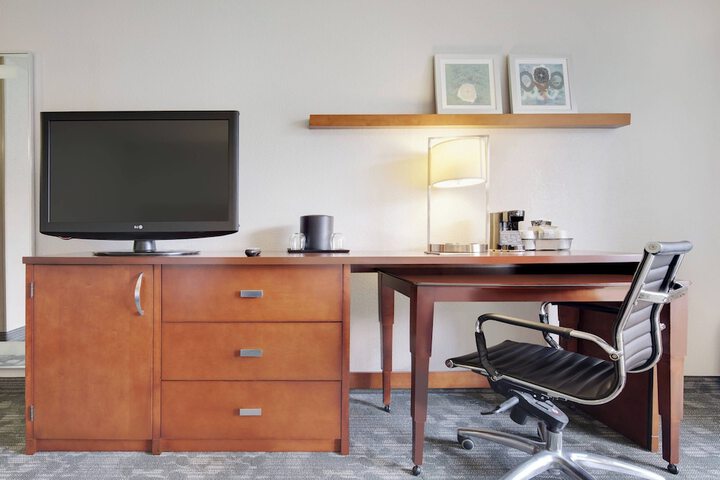 Courtyard by Marriott Atlanta Marietta / I-75 North