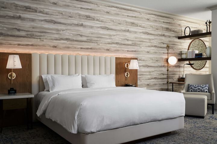 Room 34 of 57