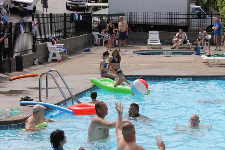 Pool 8 of 73