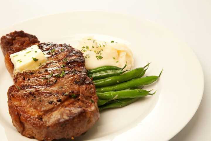 Dining 62 of 72