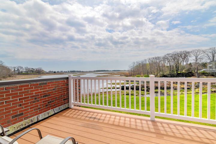 Ogunquit River Inn & Suites