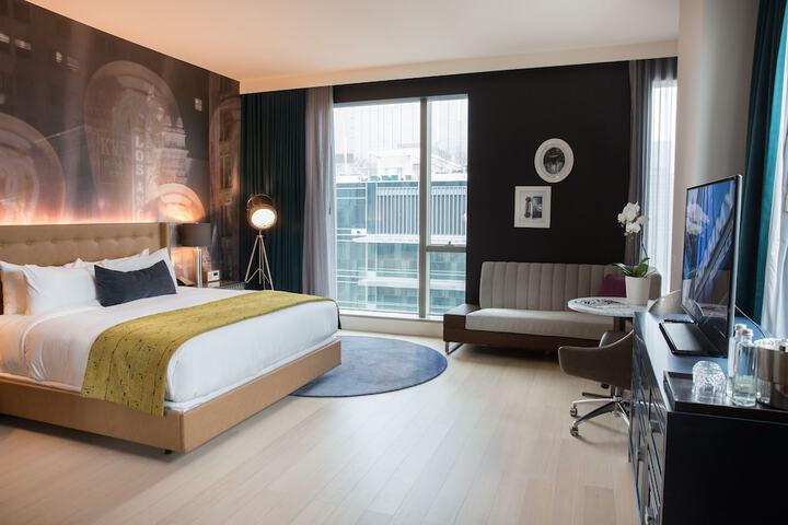 Room 20 of 65