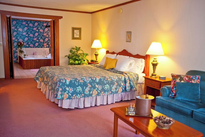 Room 3 of 19