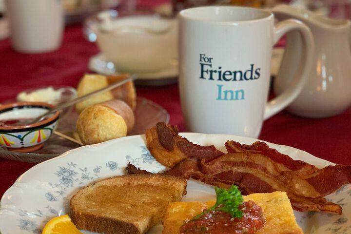 Breakfast/Coffee Service 93 of 132
