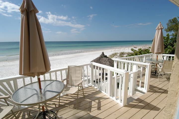 Beach 37 of 52