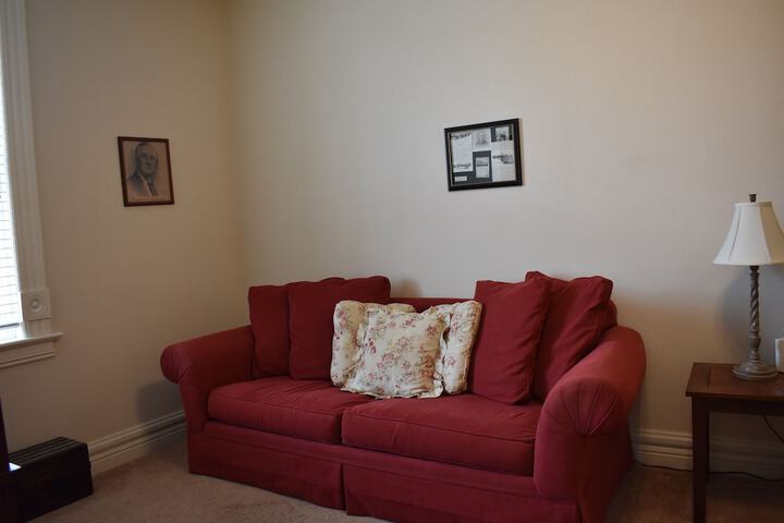 Room 72 of 238