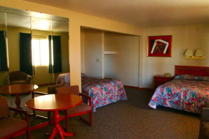 Room 30 of 43