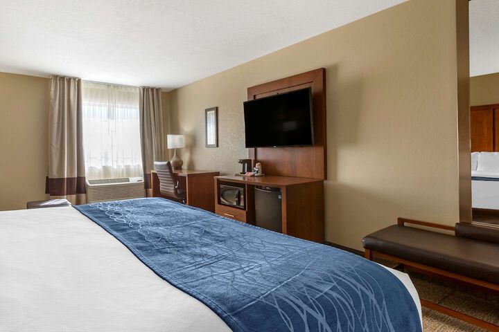 Room 16 of 44