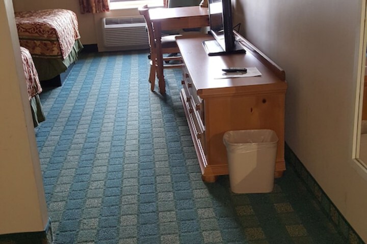 Room 30 of 55