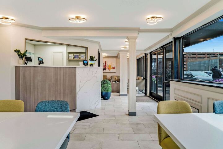 Hotel Interior 11 of 49