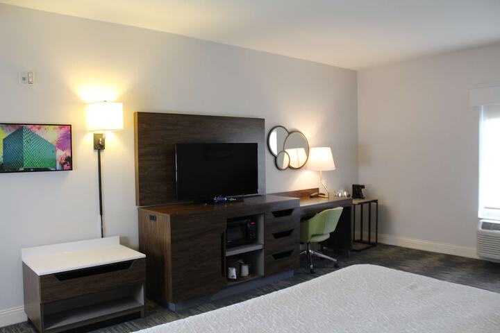Room 58 of 121