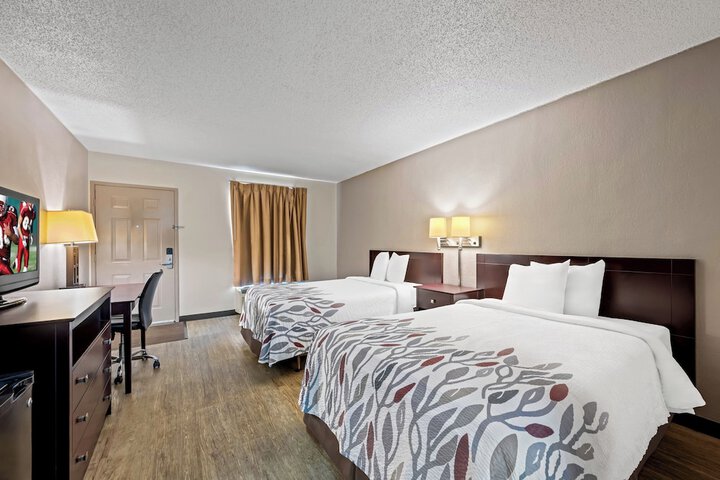 Room 14 of 22