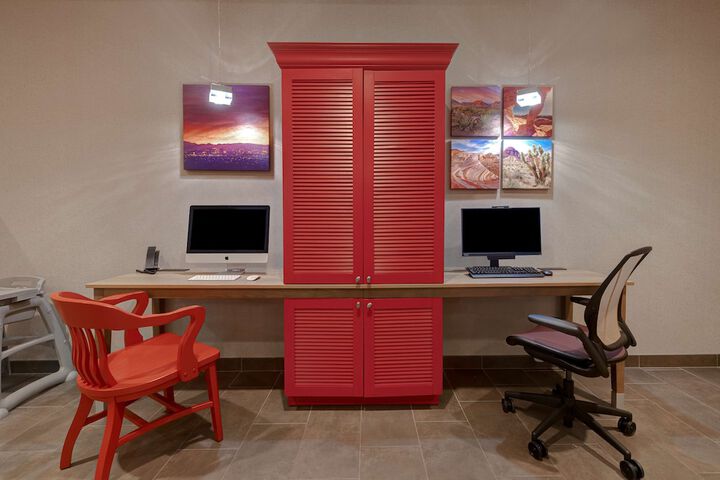 Business Center 57 of 57