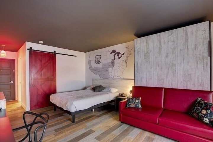 Room 19 of 50