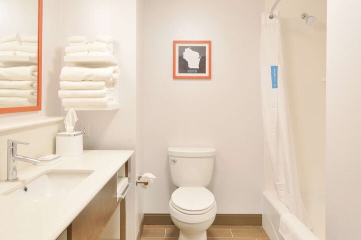 Hampton Inn & Suites Menomonie-UW Stout