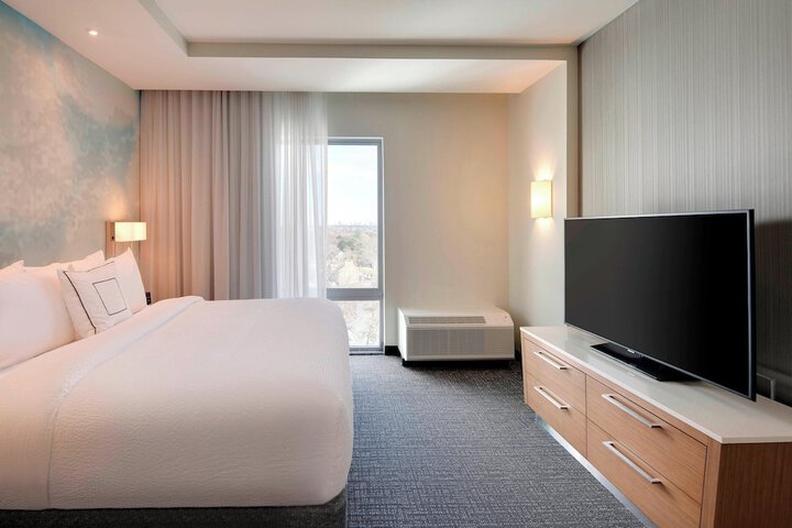 Room 21 of 58
