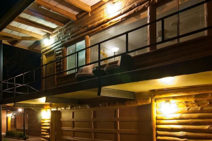 Hotel 3 of 34