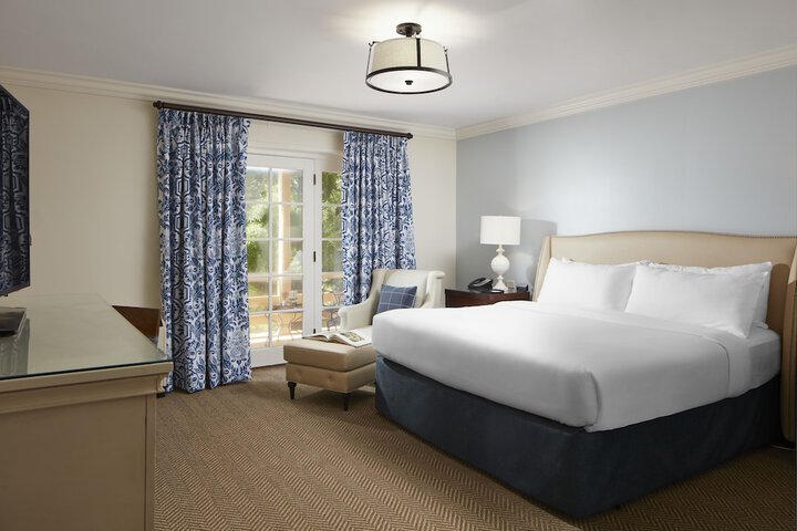 Room 32 of 72