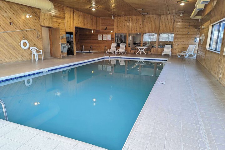 Pool 6 of 43